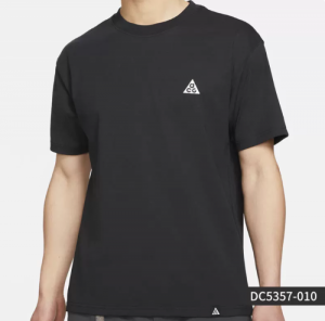 나이키 ACG 캐주얼 스우시 맨즈 반팔 티셔츠 DC5357-010