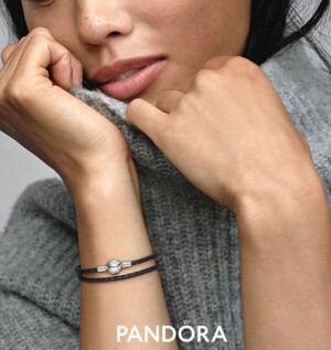 [PANDORA] 판도라 모멘트 더블 브레이디드 우븐 레더 팔찌 590745CBK