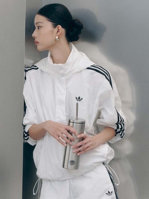 오픈마켓 우리들쇼핑,아디다스 아디컬러 3-스트라이프 우븐 윈드브레이커 우먼스 재켓 JX1450