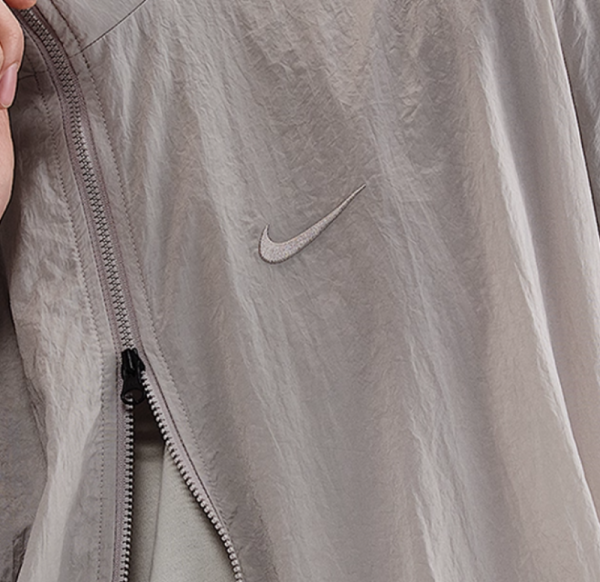 오픈마켓 우리들쇼핑,나이키 솔로 스우시 백써클 우븐 런닝화 맨즈 트랙재킷 바람막이 HV6918-009